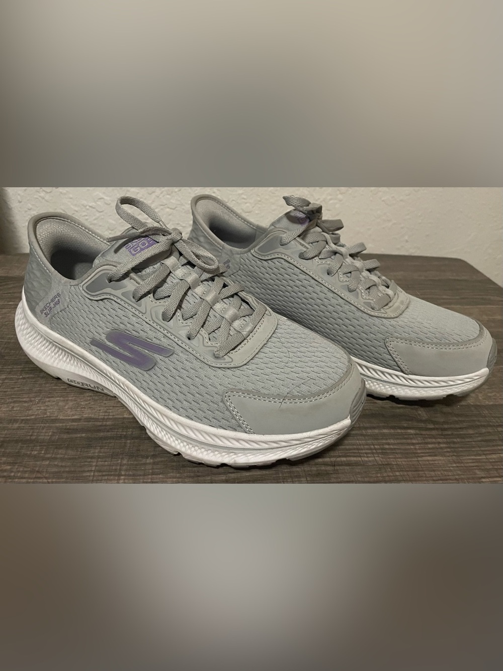Skechers Hands Free Slip-ins: Go Run Consistent 2.0 - Endure